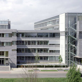 Bau des Olof-Palme-Hauses in Frankfurt, begleitend durch das Ingenieurbüro Klöffel